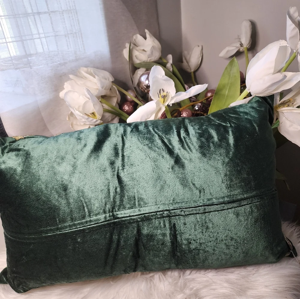 CALLISTO HOME BEADED CALFHAIR HIDE Green FOIL LUMBAR DECORATIVE THROW PILLOW
